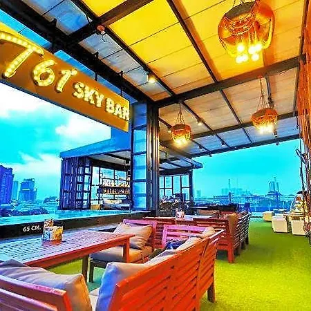 Surestay By Western T Pattaya