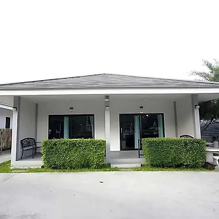 โรงแรม Siriniran