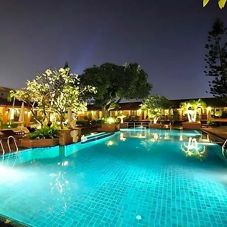 Sabai Nearby Marina โรงแรม