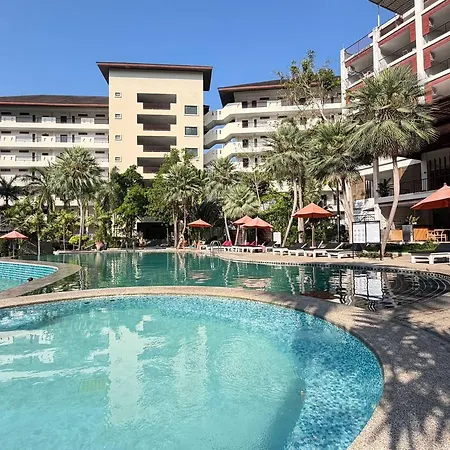 โรงแรม Sunday Wongamat Privacy 4*