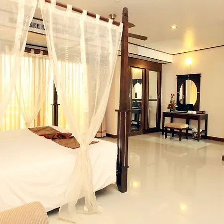 โรงแรม Loft 3*