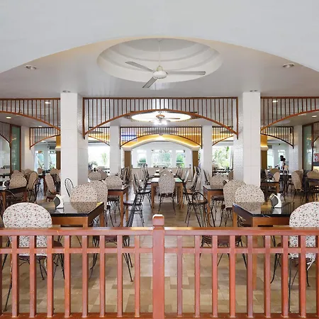 โรงแรม อีสเทิร์นแกรนด์พาเลซ