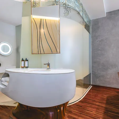Baraquda Heeton By Compass Hospitality