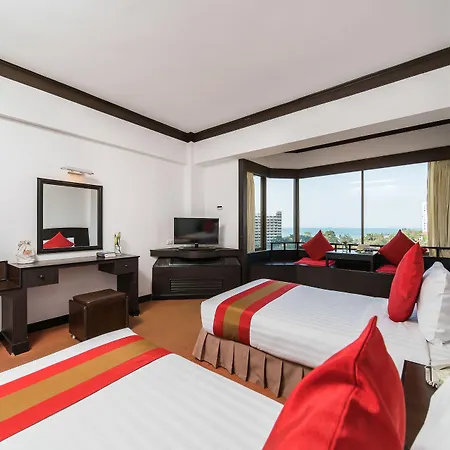 Mountain & Convention Center Hotel Pattaya