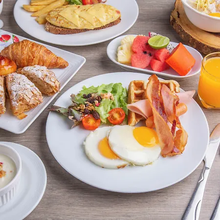 รีสอร์ท วู้ดแลนด์ โฮเต็ล แอนด์ Pattaya