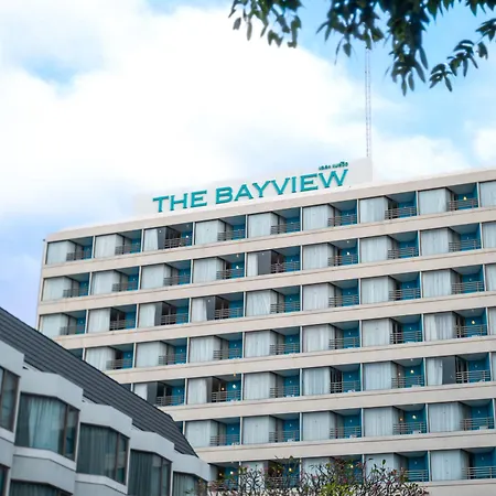 รีสอร์ท The Bayview 4*