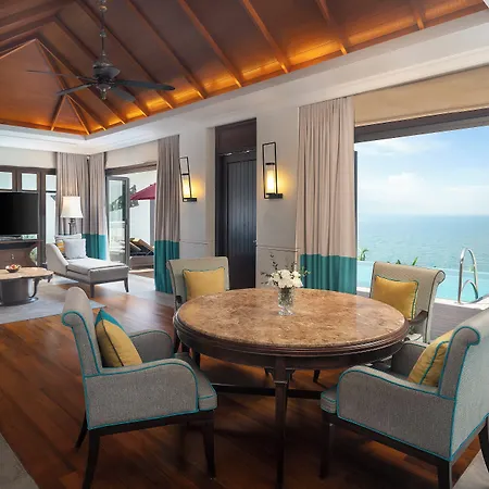 Intercontinental By Ihg 5* Pattaya
