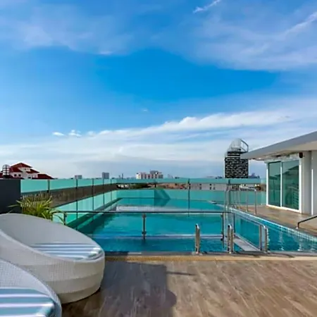 โรงแรม โนวา เอ็กซ์เพรส โฮเทล