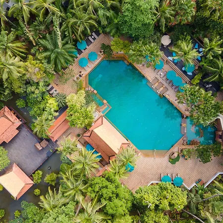 Avani 5*