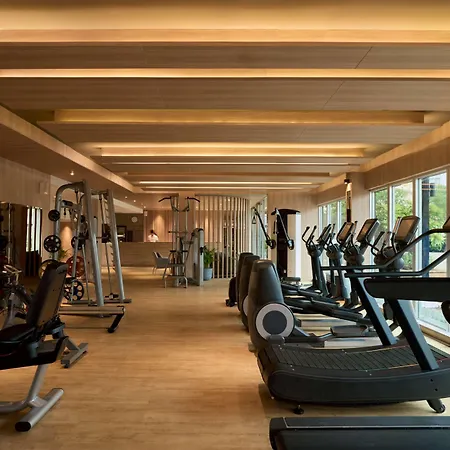 Dusit Thani 5*