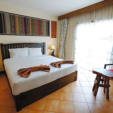 Inn The Red Balcony 2*