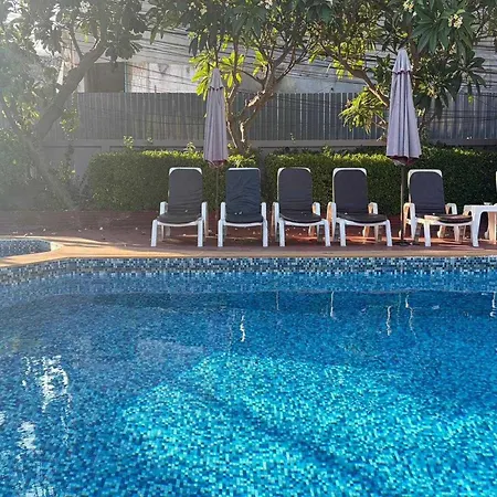 Collection O Southern Star 3* Pattaya