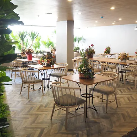 Sn Connx - Sha Hotel Pattaya