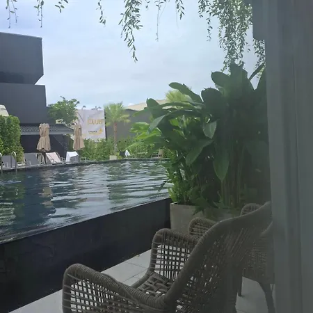 โรงแรม โรงแรมมารีน พลาซ่า พัทยา 3*