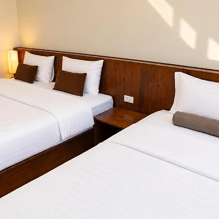 โรงแรม Paradise Land 3*