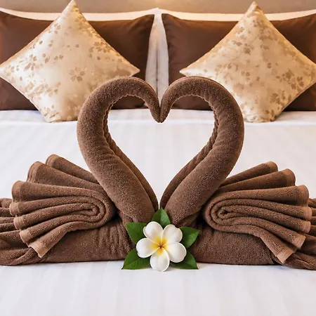 Paradise Land โรงแรม 3*