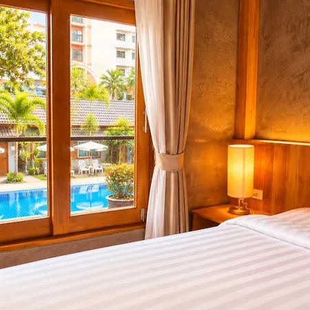 Paradise Land โรงแรม Pattaya