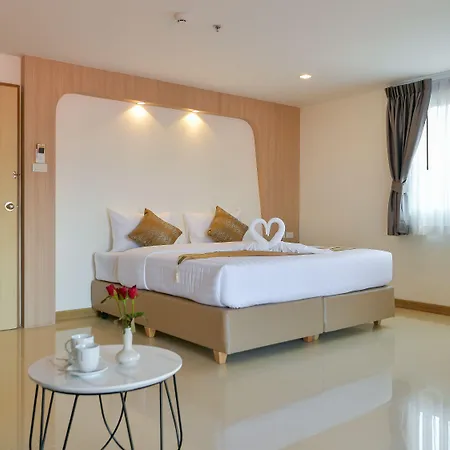 Iris Palace 5* Pattaya