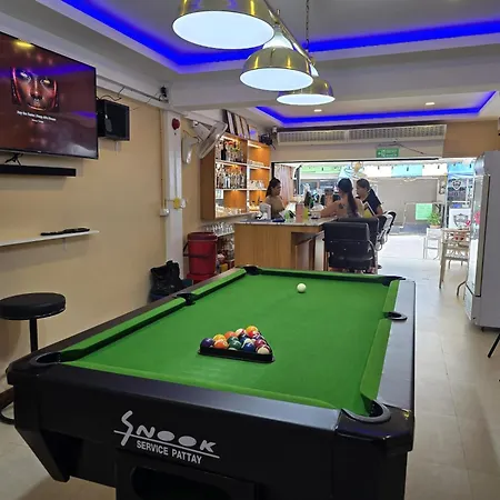 Scandalic Bar And บ้านพัก Pattaya