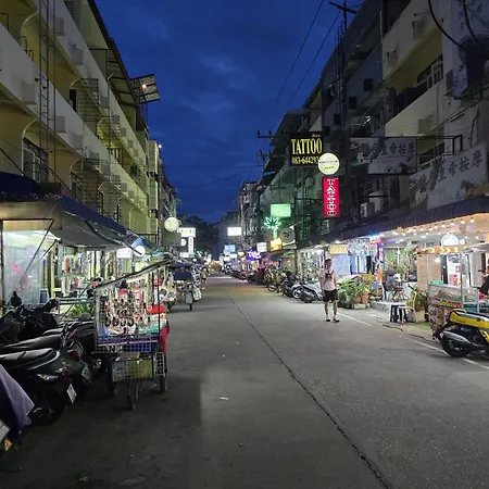 Scandalic Bar And บ้านพัก Pattaya
