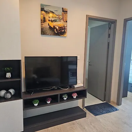 The Base By Nkl Apartment