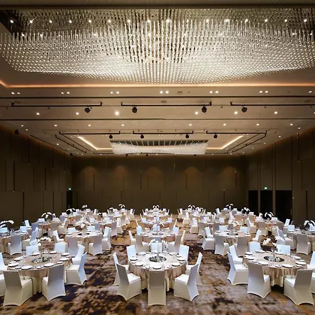 โรงแรม Amari