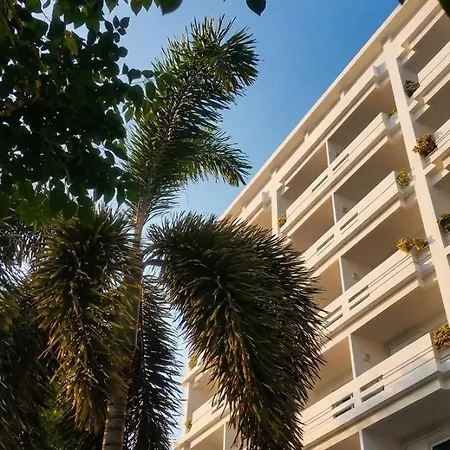 โรงแรม Hill Fresco 5*