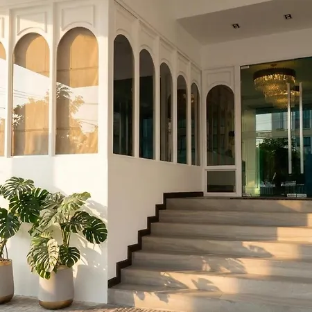 Hill Fresco โรงแรม Pattaya