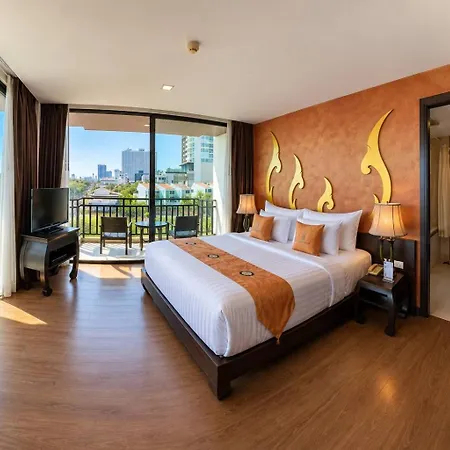 Royal Thai Pavilion Jomtien Hotel 4*
