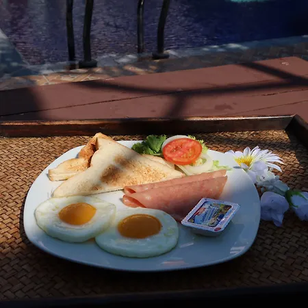 Paradise Land โรงแรม 3*
