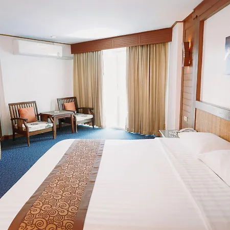 โรงแรม รายัล ทวินส์ พาเลซ Pattaya