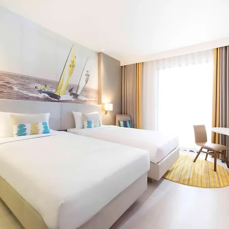 Mercure Ocean โรงแรม