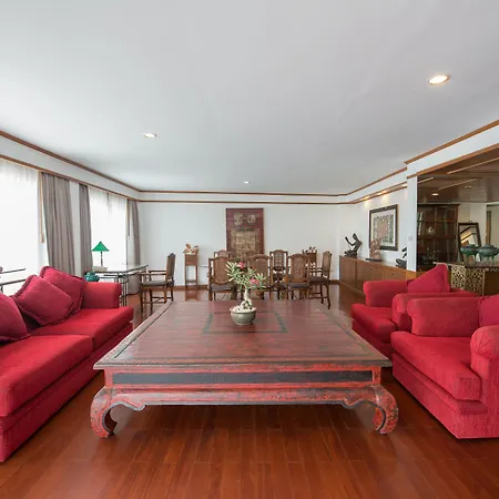 โรงแรม Avani 5*