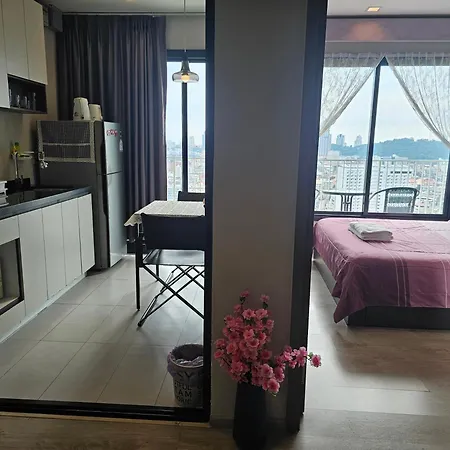 The Base By Nkl Apartment