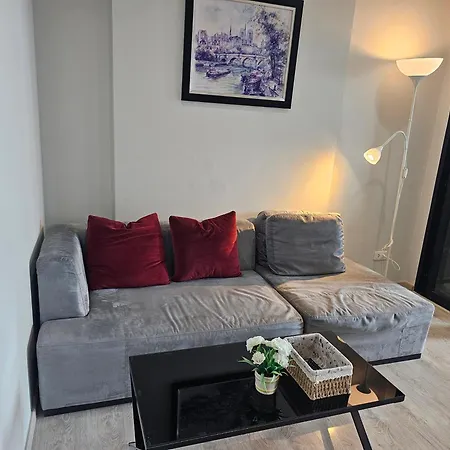 The Base By Nkl Apartment *