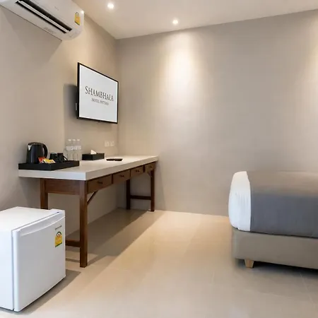 โรงแรม Shambhala