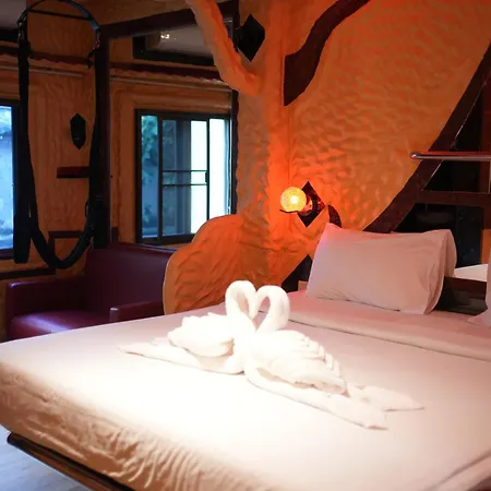 Penthouse โรงแรม 3*