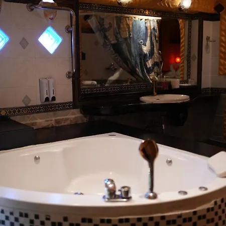 Penthouse โรงแรม 3*