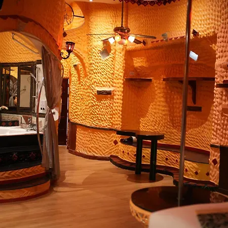 โรงแรม Penthouse Pattaya