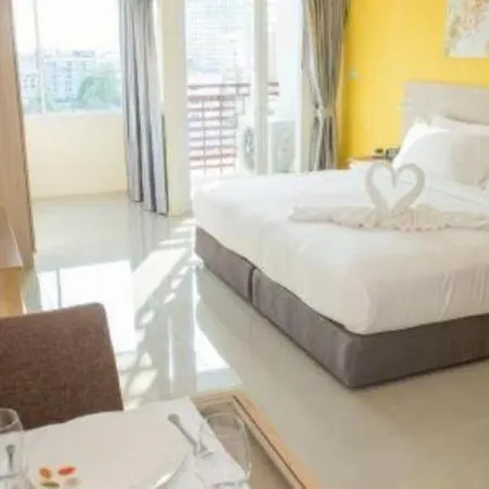 R-Con Hotel @ Siam 3*