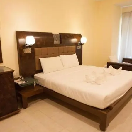 Lotusland 3* Pattaya