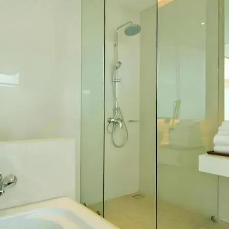 Seven Zea Chic 4* Pattaya