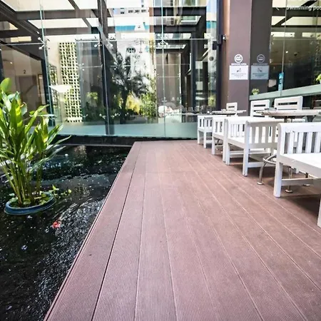 โรงแรม Mood 3*