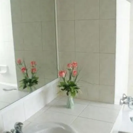 Diamond Place Hotel