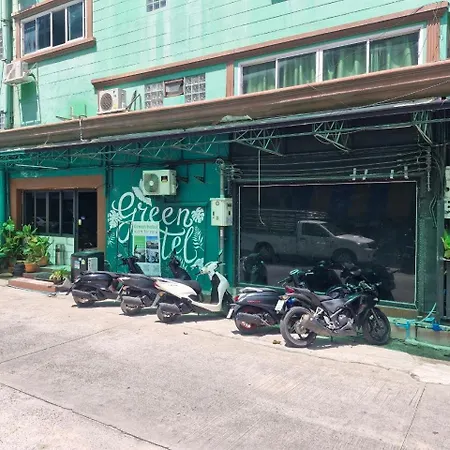 Green Hotel