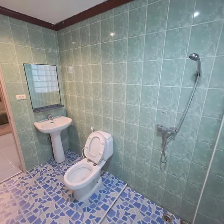 Green Hotel Hotel 3*
