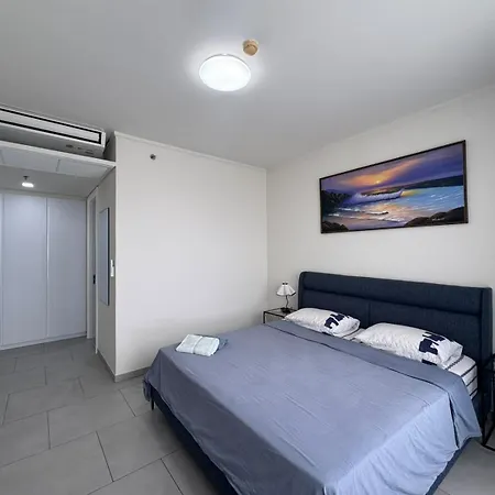 Zire Wongamat Apartment *