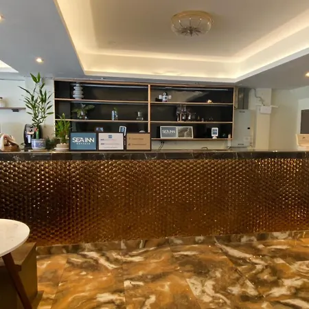 โรงแรม Sea