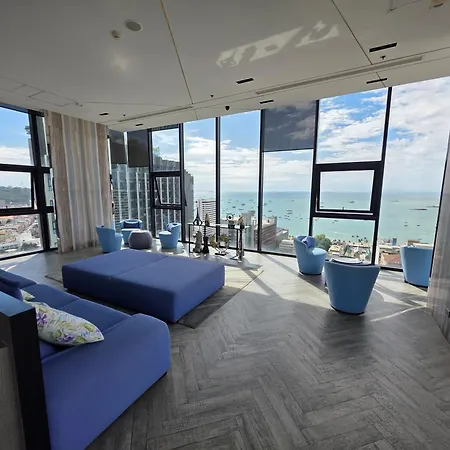 The Base Pattaya258