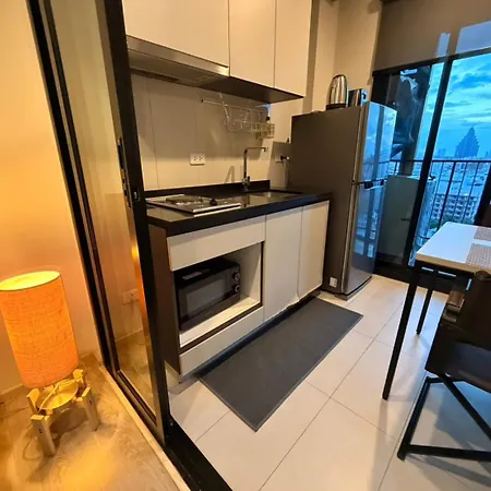 Apartment The Base Pattaya258